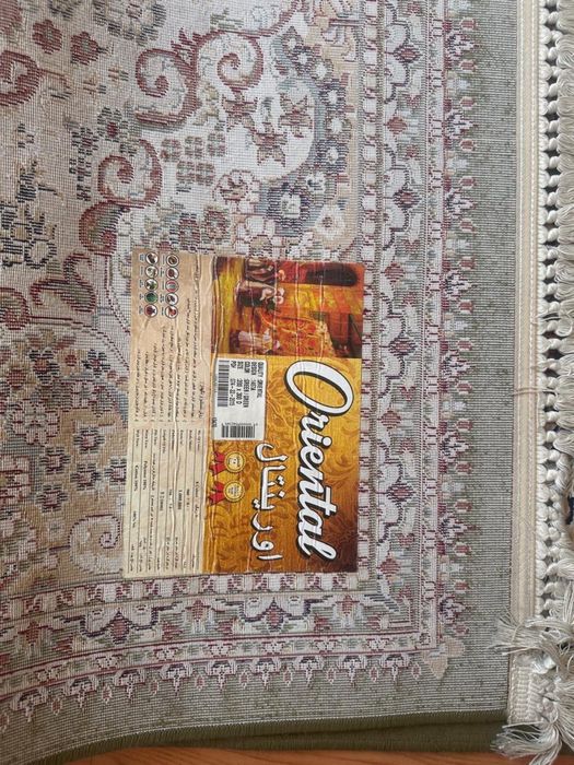 Ковер 2х3 в отличном состоянии