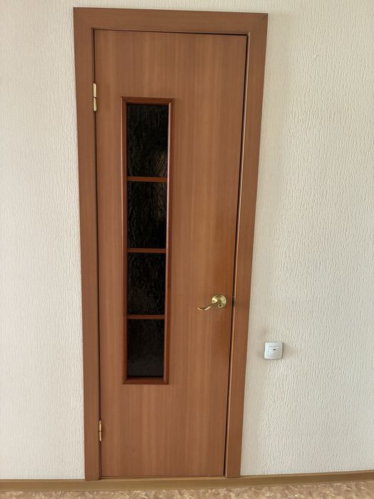 Продам 3 межкомнатные двери б/у