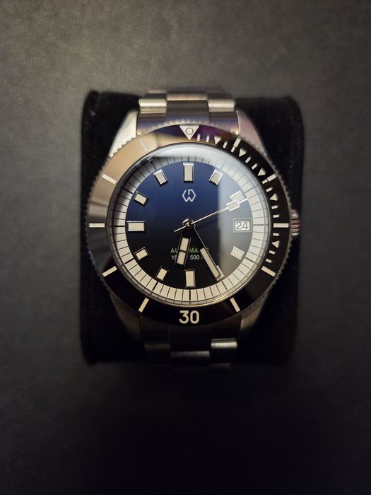 Продавам автоматичен часовник от личната си колекция Wishdoit.