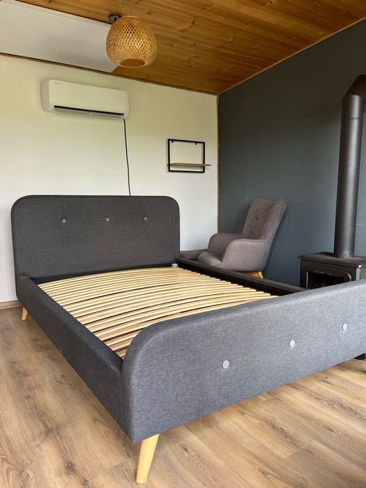 Vând mobilier