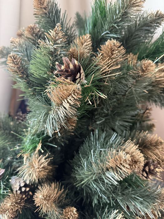 Brad artificial delux 2,5 metri de vanzare