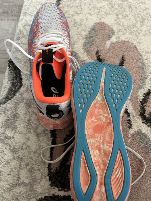 Маратонки Asics Noosa Tri 16