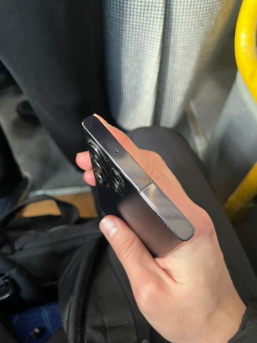 Samsung s23 ultra iphone 12