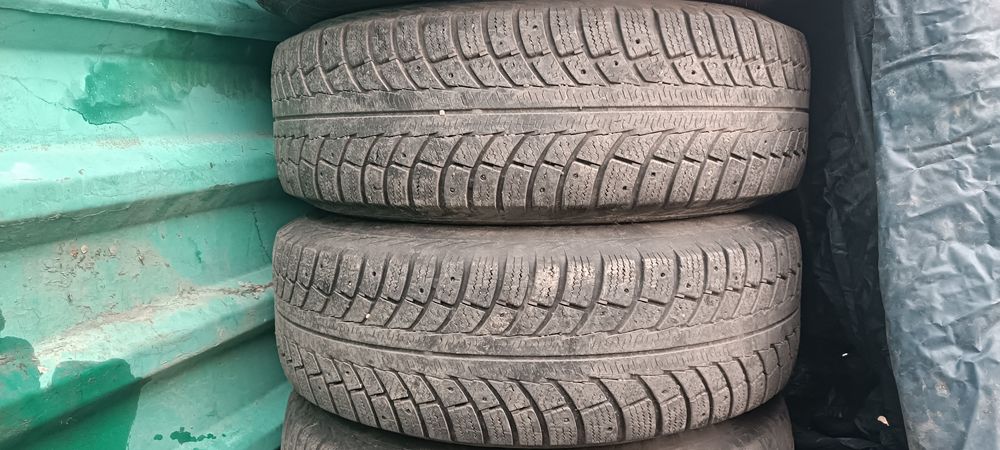 Резина с дисками