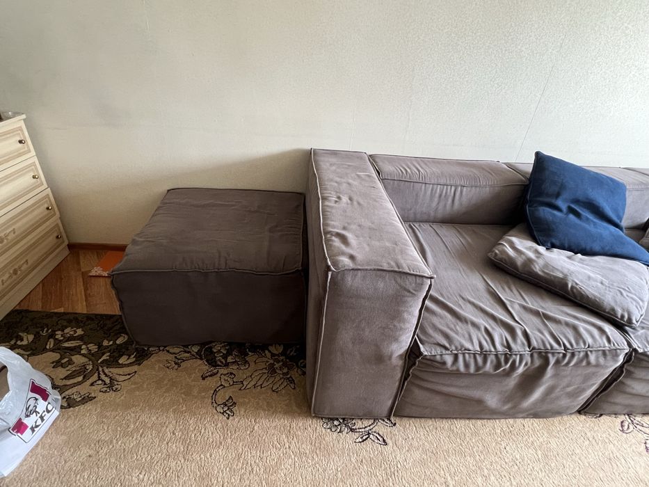 Отдам модульный диван