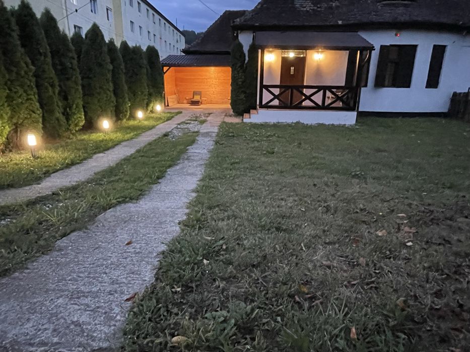 Casa de inchiriat