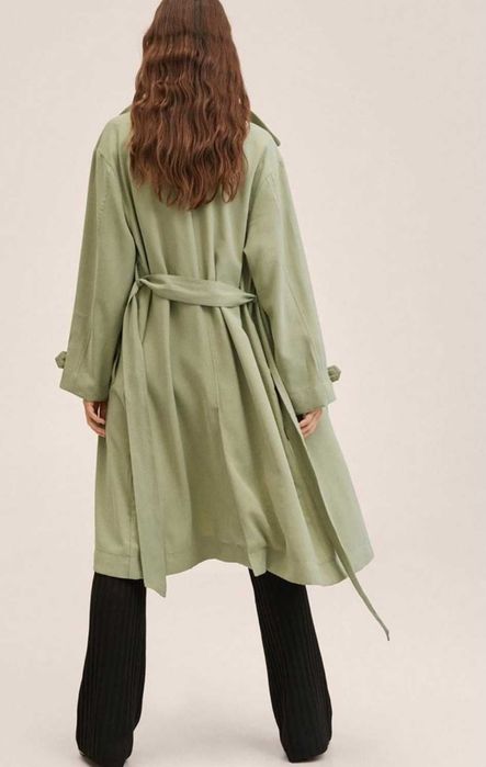 Тренч брендовый от Mango
