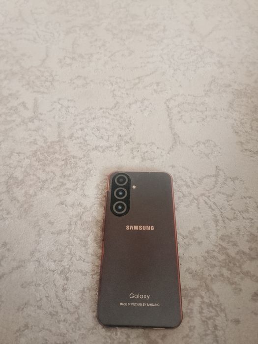 Продаётся Самсунг