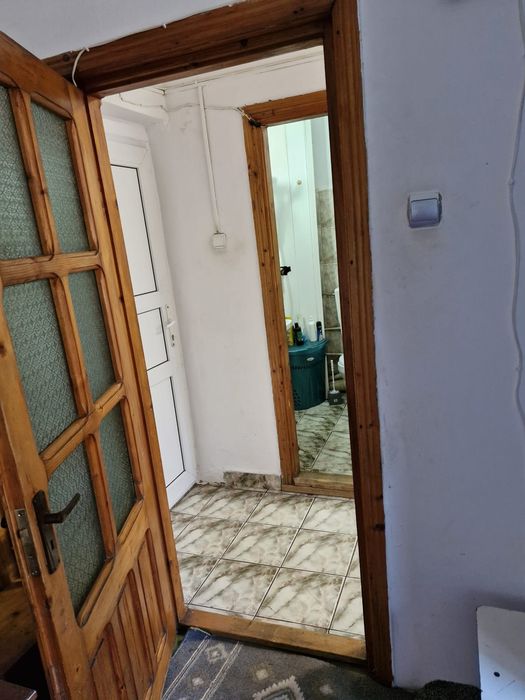 Garsoniera zona Astalis