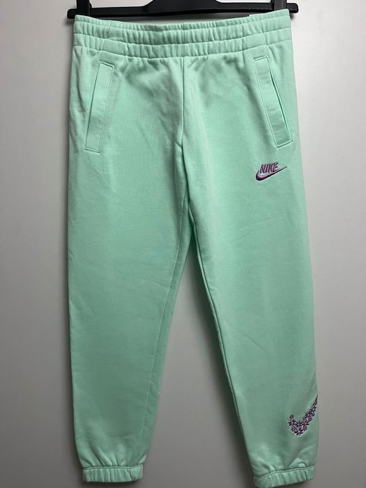 Спортна долница Nike