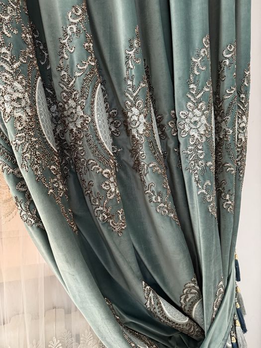 Шторы, в хорошем состоянии