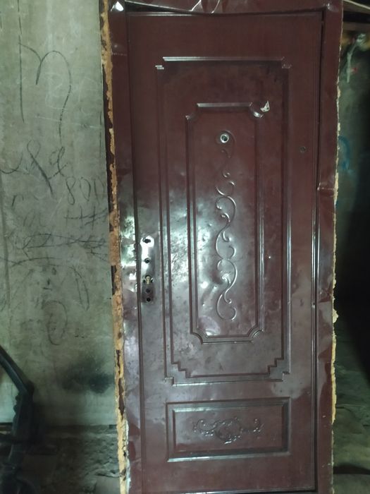 Дверь входная китайская