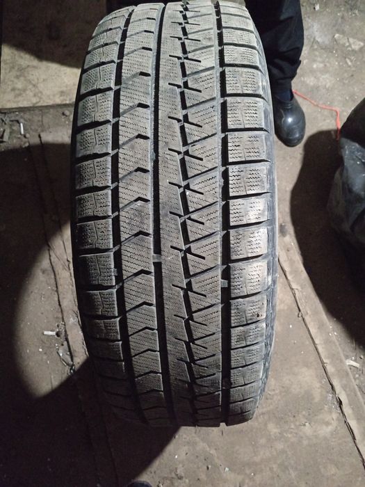 Зимние шины на 17