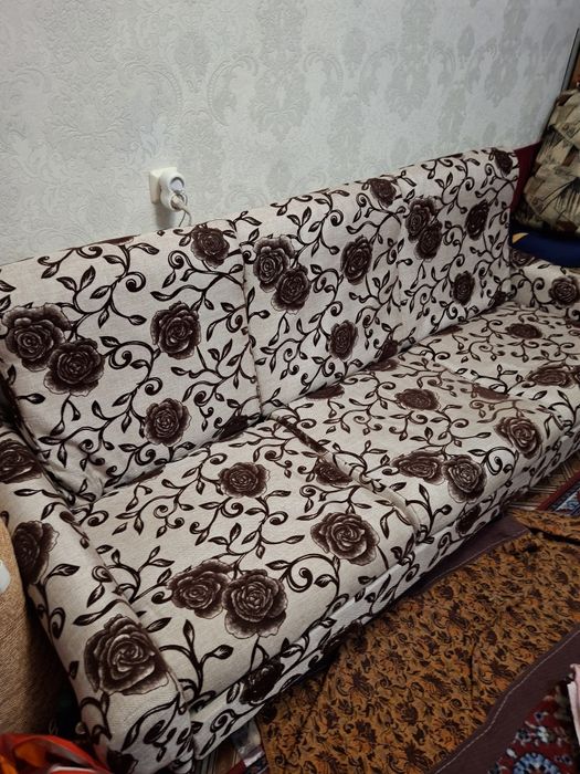 продам диван в хорошем состоянии