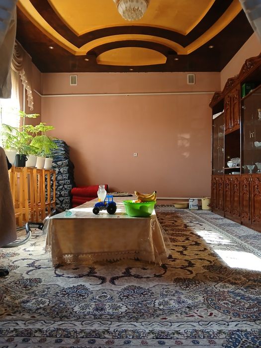 Мирмирондан ховли сотилади