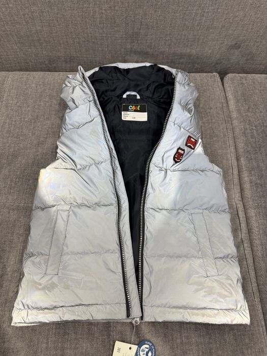 Новый детский жилет 128 р