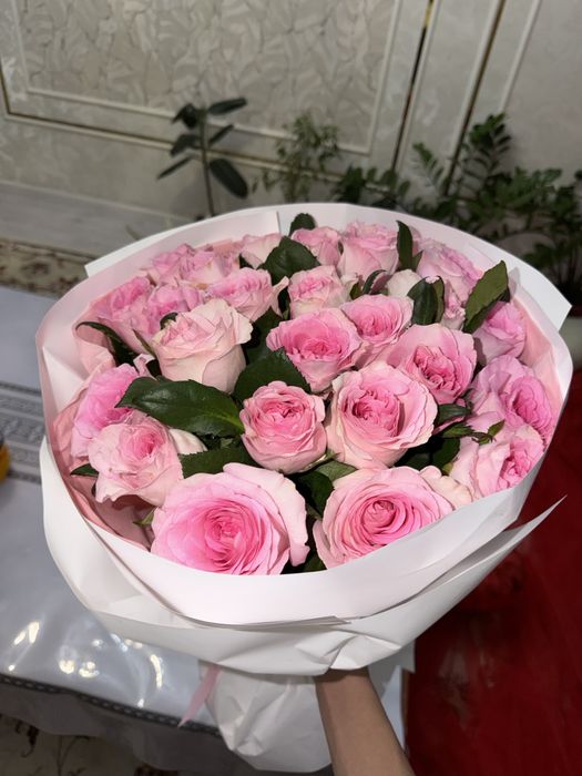 Цветы, кустовые роза 25шт