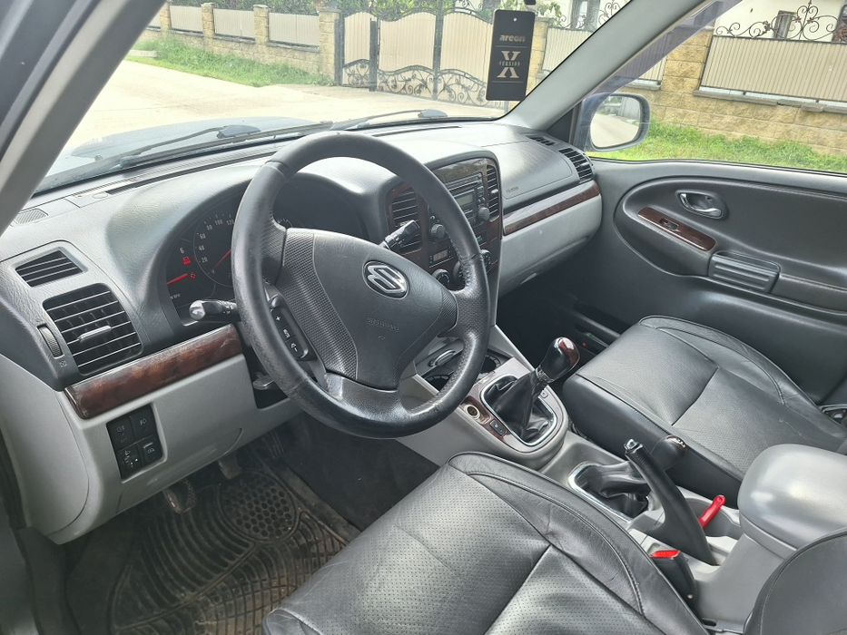 SUZUKI Grand Vitara 2005 — imagine 4