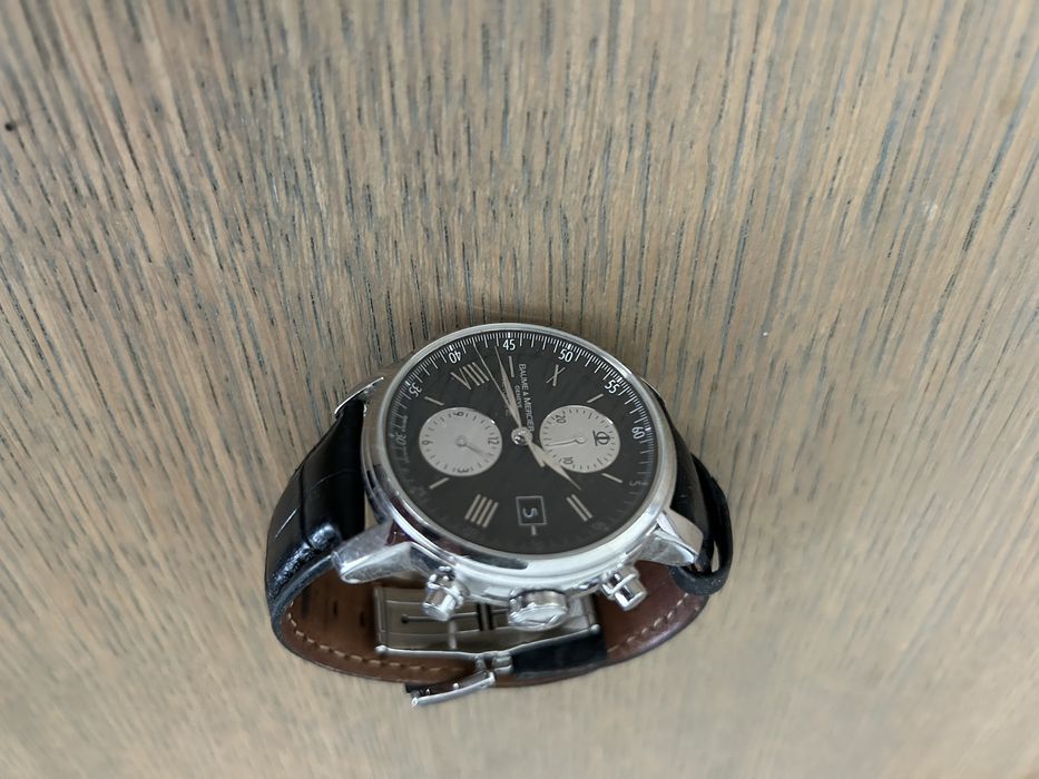 Продавам оригинален часовник Baume&Mercier