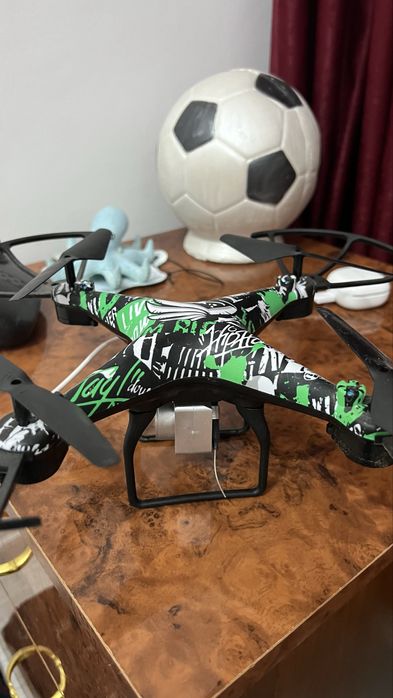 Полдам дрон детский