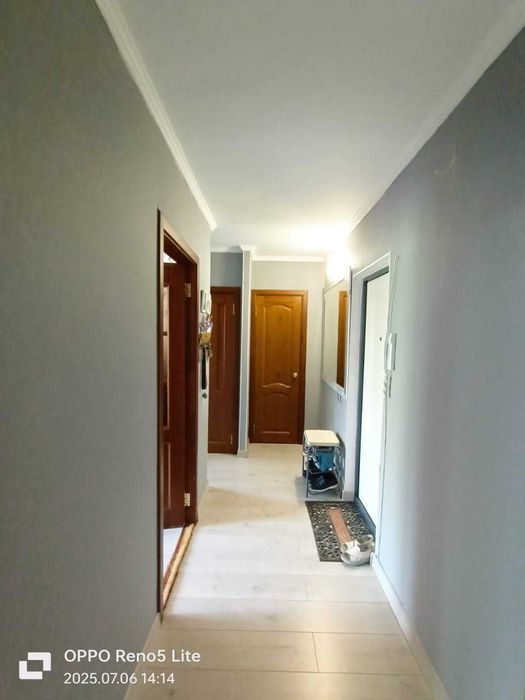 Продам 2х кв. 5 мкр. 3/5 эт. 1966г. Маресьева