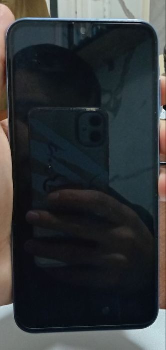 Samsung A 25 sotiladi. 1 mln 550. Umuman ayni yo'q.