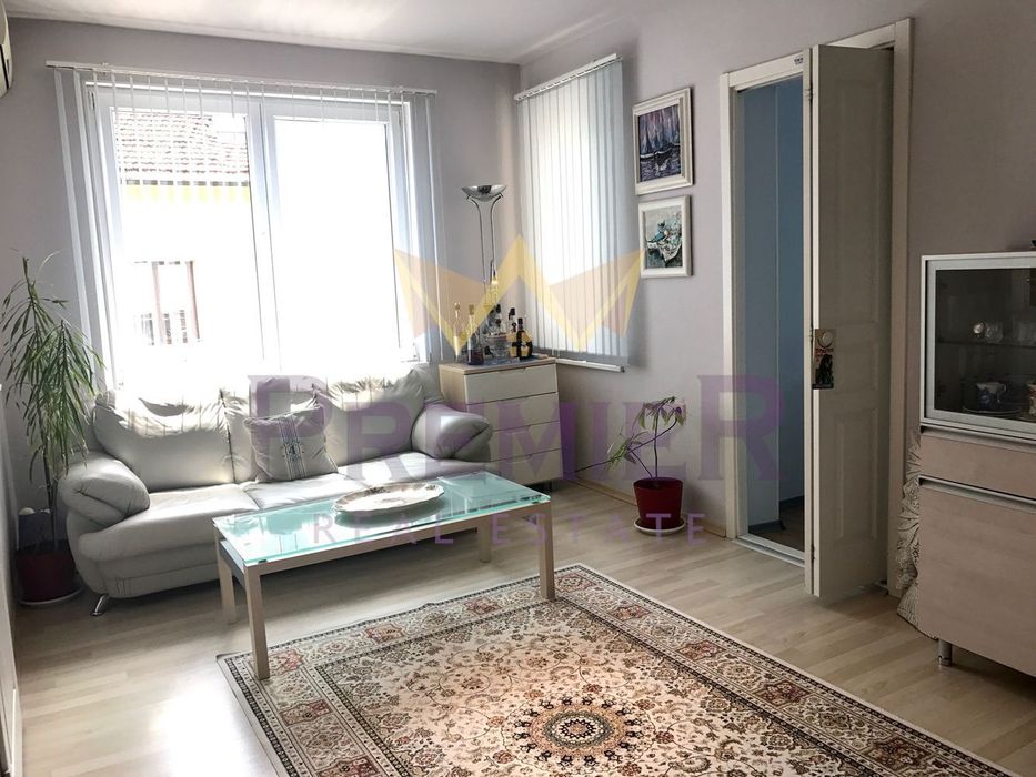 Продава се Четиристаен апартамент в Варна, ВИНС - 147 кв.м за 2035 €/кв.м - Снимка #4