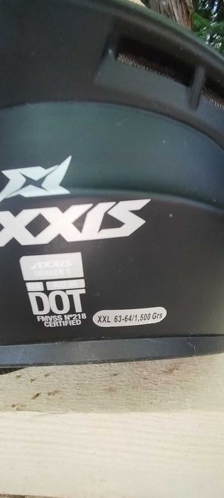 Vând  două căști ATV