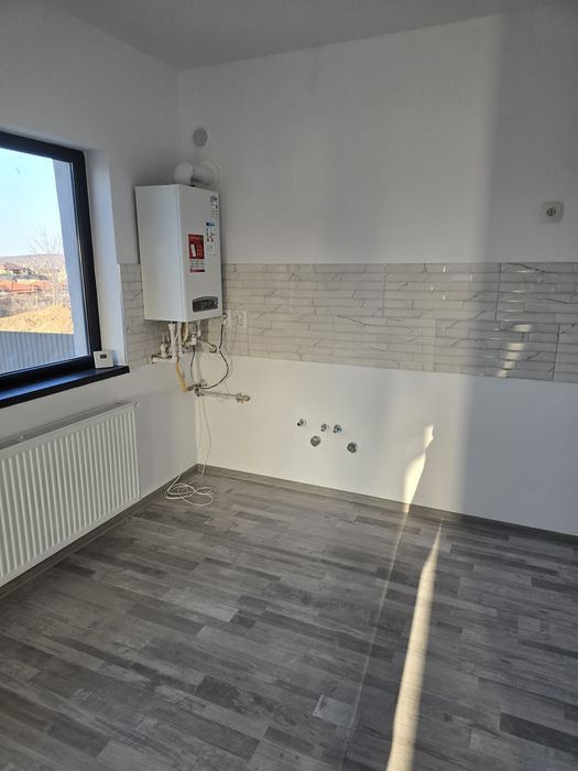 Casă plan parter 3 camere Bârnova