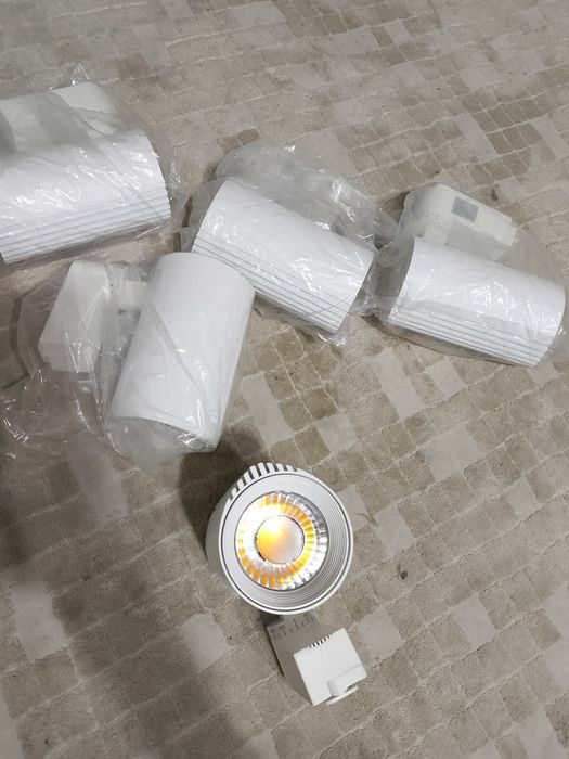 Продам лампы для стен