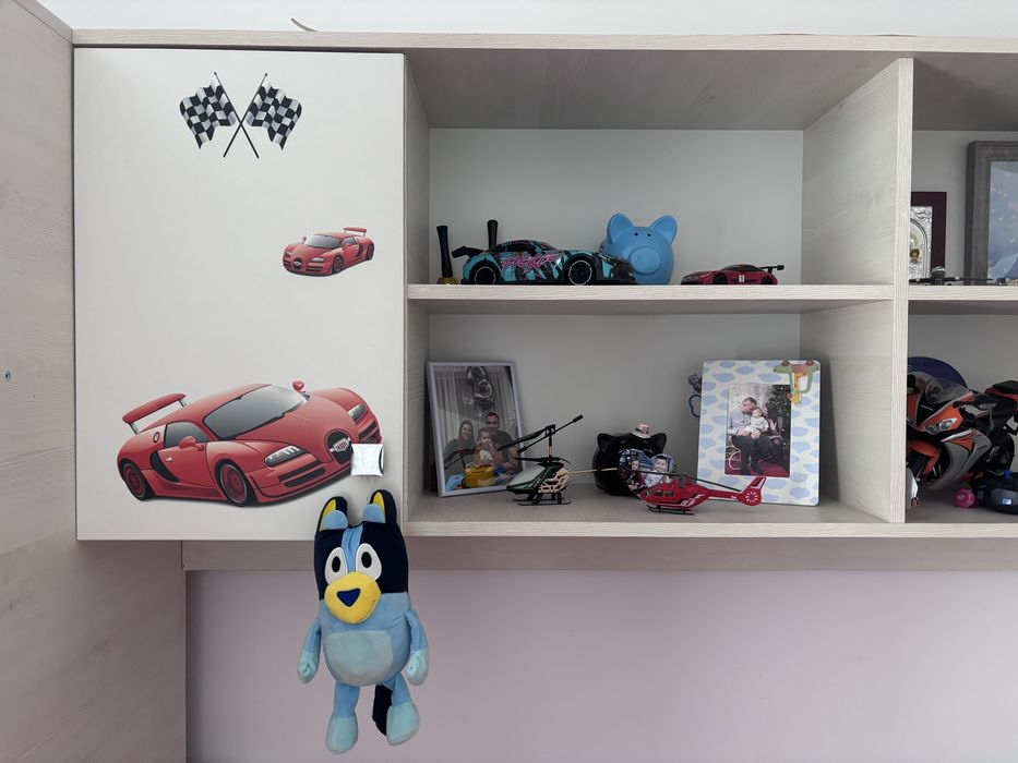 Mobilă dormitor copii / tineret – stare foarte bună