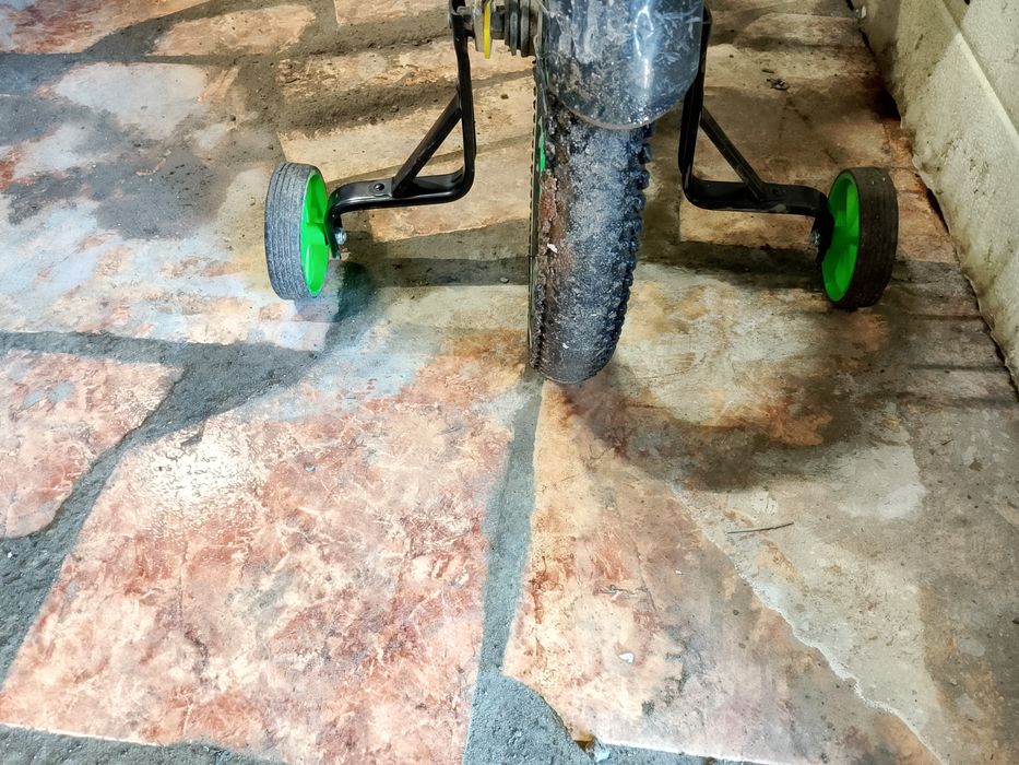 Детский велосипед без торга на 5-7 лет