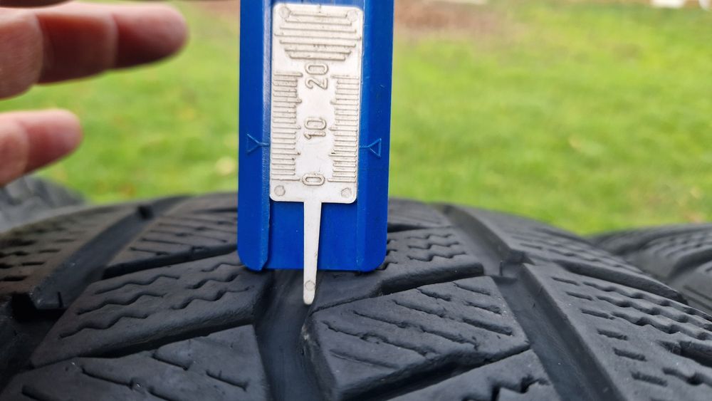 Anvelope iarna 215 65 R 16 C HANKOOK/ Goodyear 2024