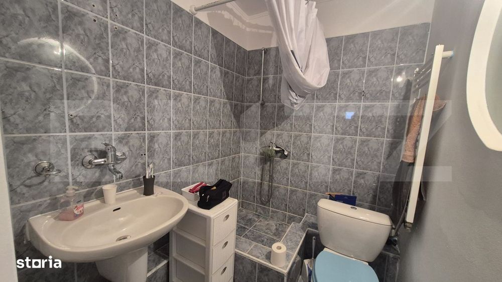 Apartament cu 3 camere de vanzare, 75.77 mp, cartierul Carpati 2