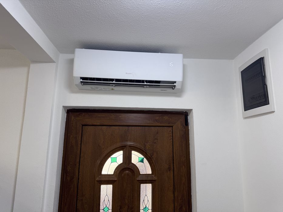 Montaj reparatii aer condiționat.