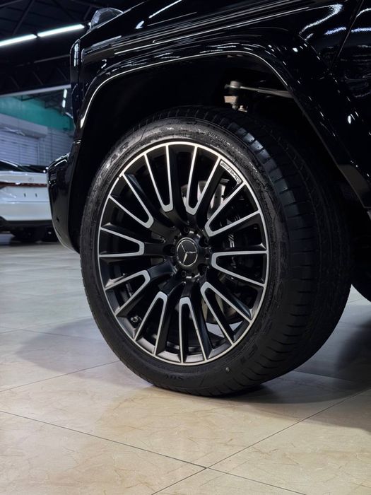 Mercedes-Benz G63 AMG