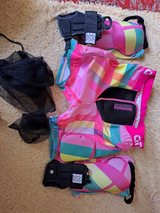 Срочно продам защитный костюм