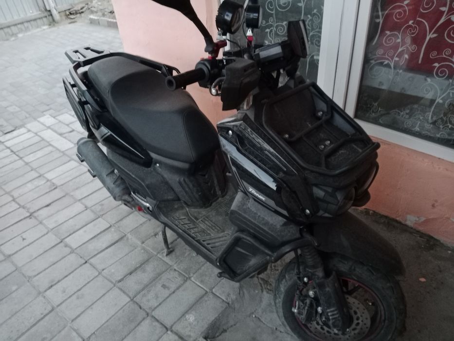 Мопед танк в идеальном состоянии