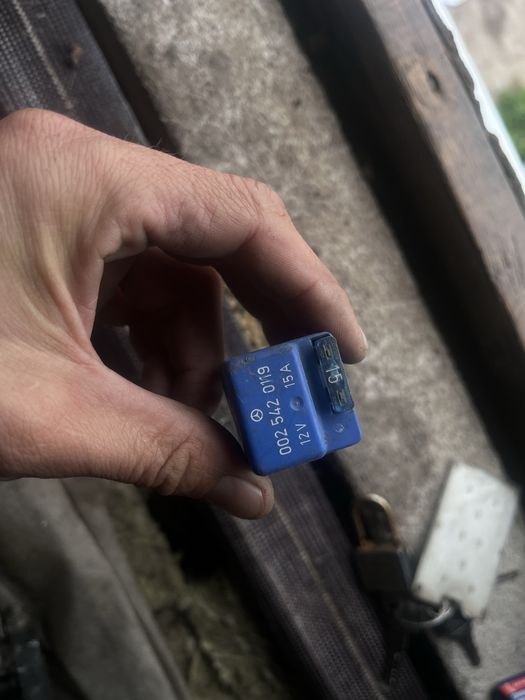 Продам стартер мерседес