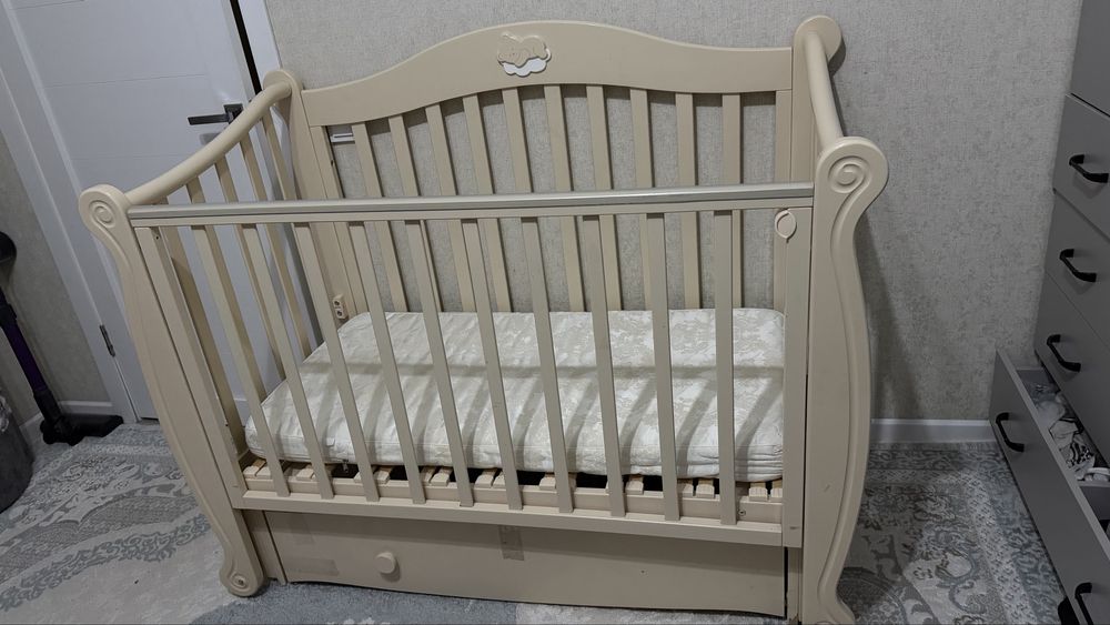 Продам Детский кровать