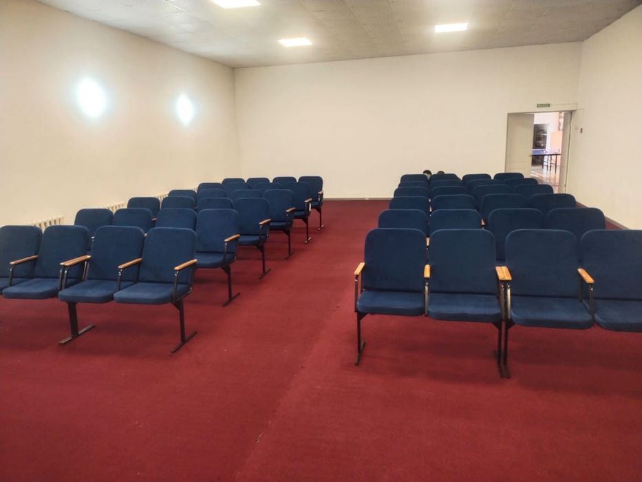 Изготавливаем театральные кресла