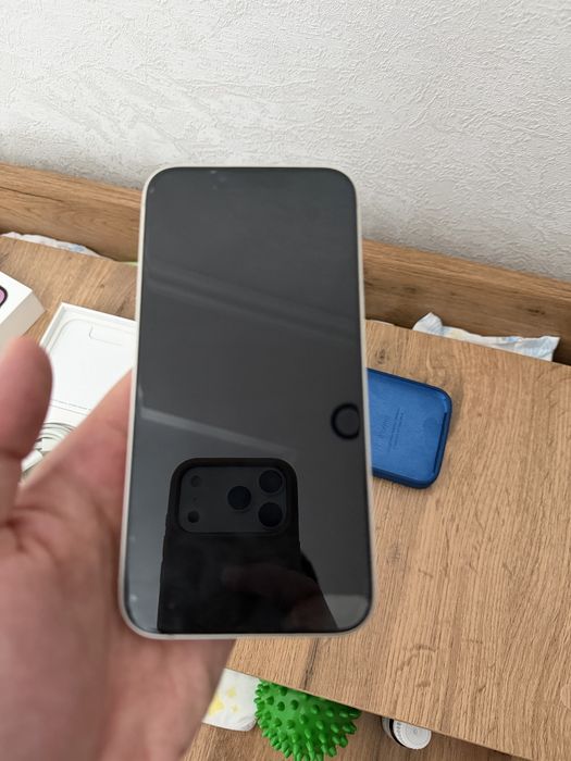 iPhone 14 белый 256Gb