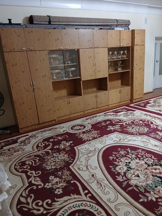 Стенка сатылады узынлыгы 4 метр бийиклиги 2.15