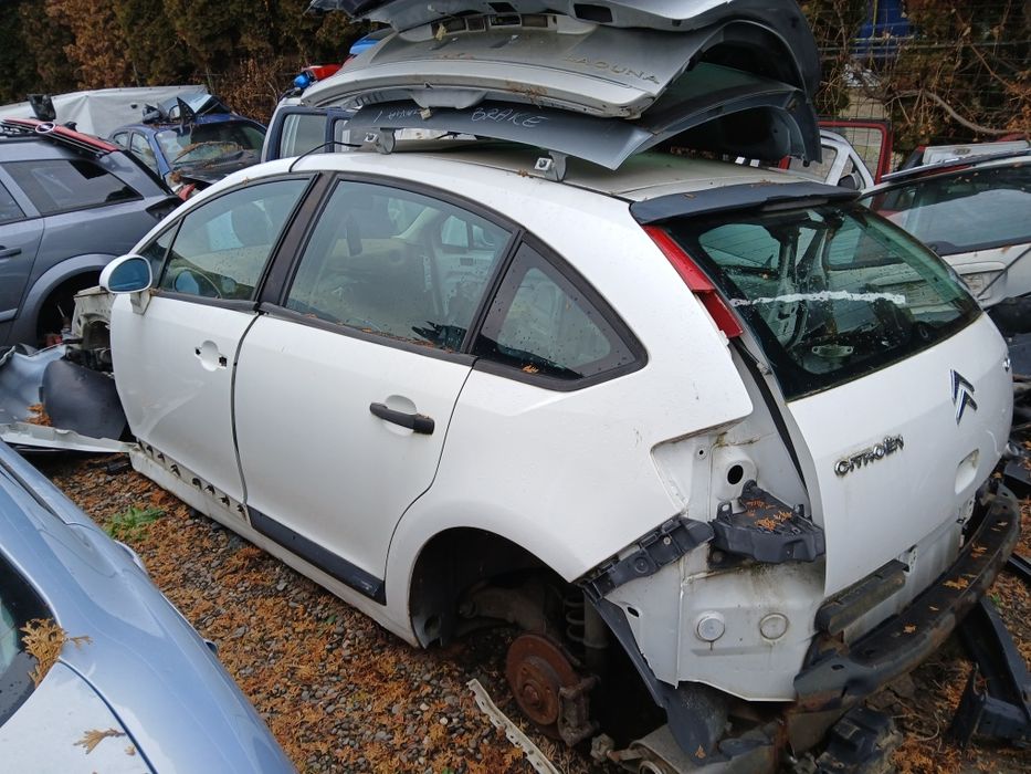 Dezmembrez Piese Citroen C4 din 2006