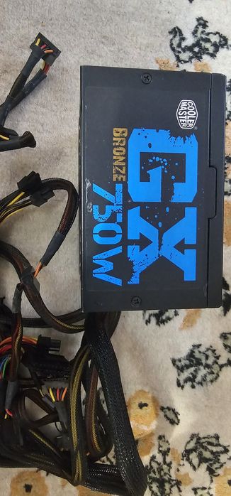 Sursa Cooler Master GX Series GX-750W LA 250 RON