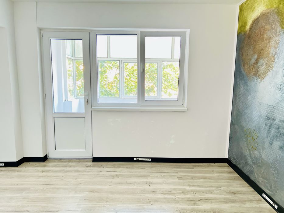 Vand Apartament Decomandat in Tecuci