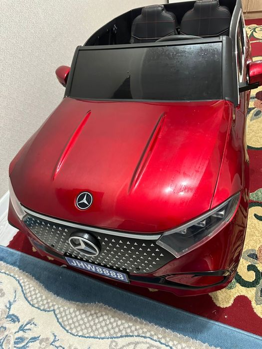 Детский автомобиль