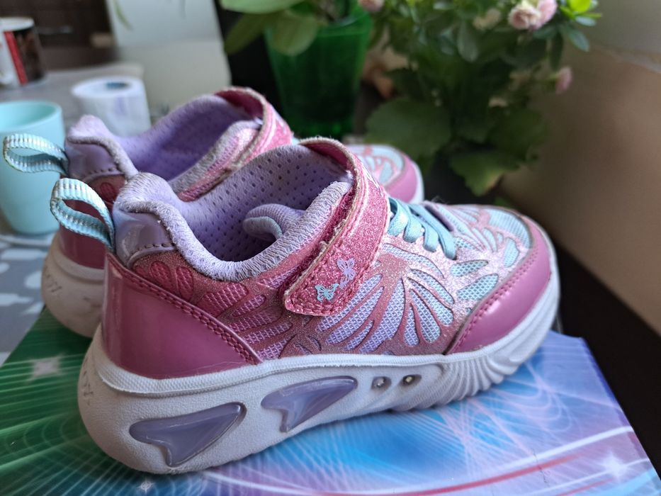 Детски маратонки Geox 26