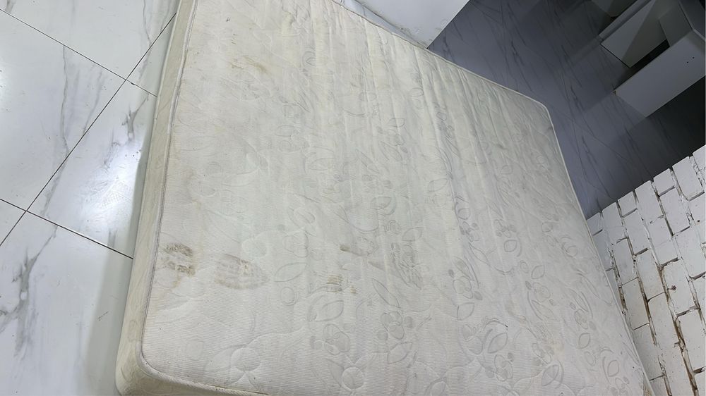 Отдам матрас бесплатно