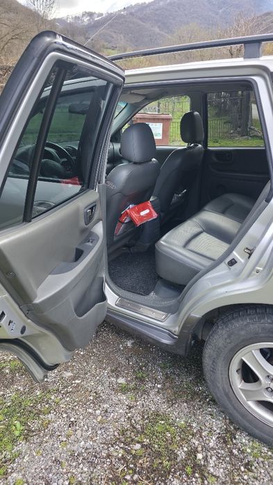 Hyundai Santa Fe 2.0 CRDI 4X4

2000 CRDI 4X4